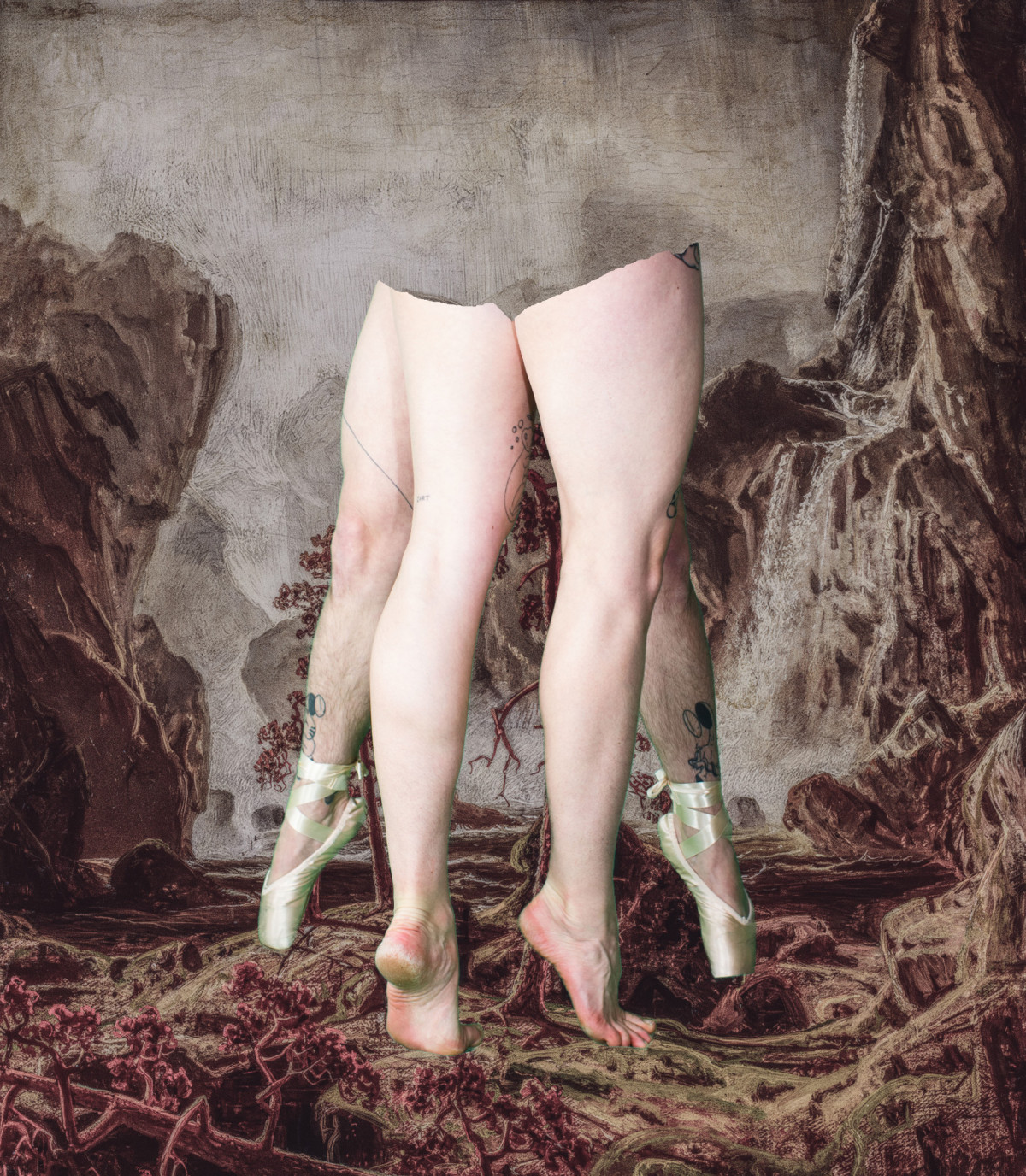 K&ouml;rperlose Beine in Balletpose in einer kargen Landschaft