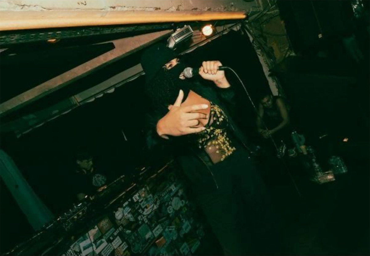 nia2161 auf der B&uuml;hne